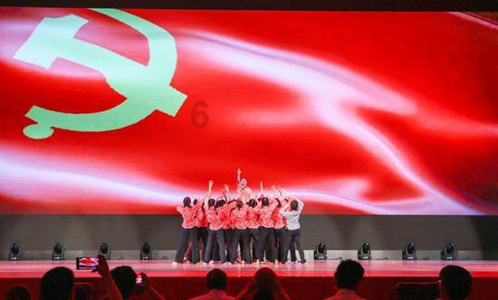 怎样说服父母大学谈恋爱-专业问答类网站